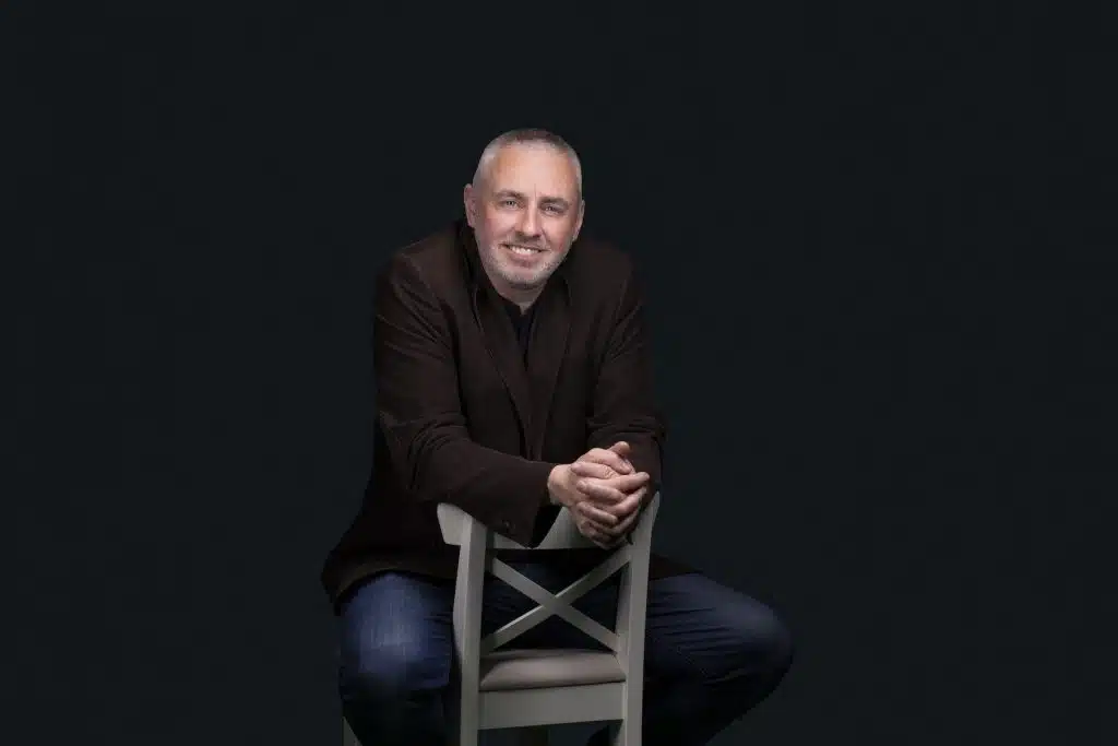 Adrian Kelly